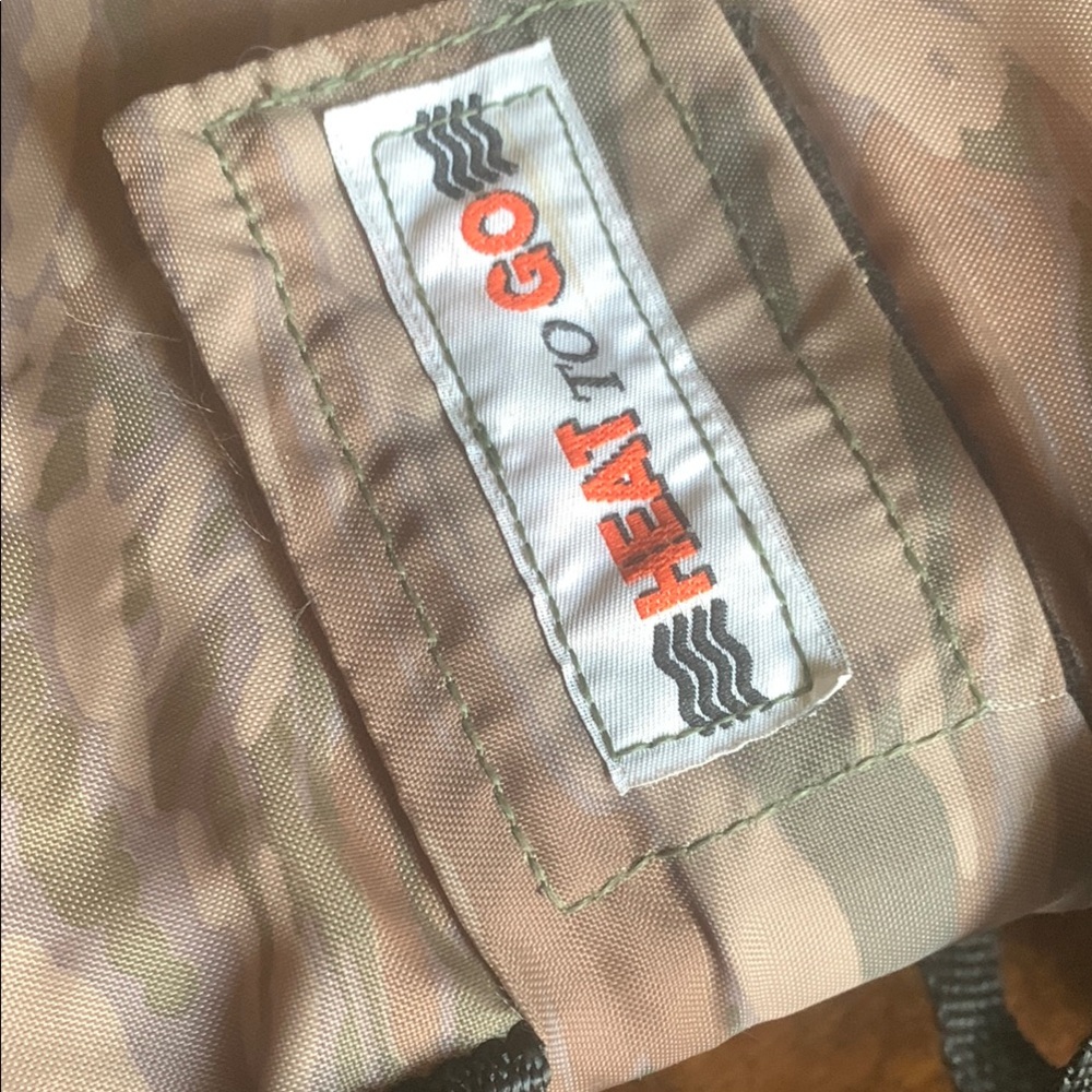 Bundle Black Two-Way walkie talkie LCD Display binocular and heat seat for one - Picture 5 of 9